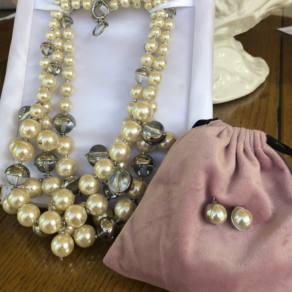 Banana Republic statement necklace and earrings. Pearl, crystal and silver.